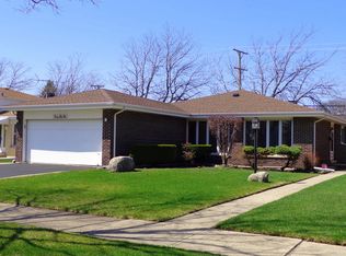 500 Lillian Ln, Des Plaines, IL 60016