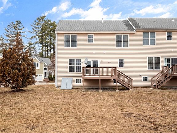 4th image of 36 Knowlton Cir #1