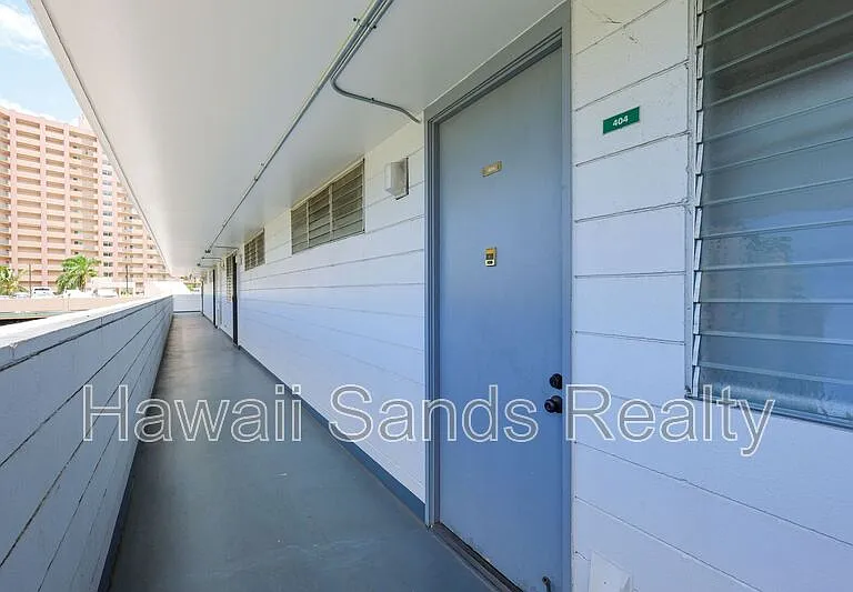 1128 Ala Napunani St #404 — Photo 3