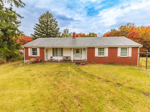 2465 Henry Ln, Sewickley, PA 15143