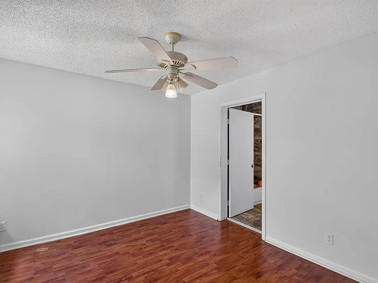 8332 Bermuda Sound Way — Photo 35