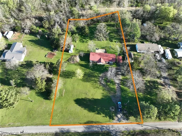 22844 Cedar St, Shady Point, OK 74956