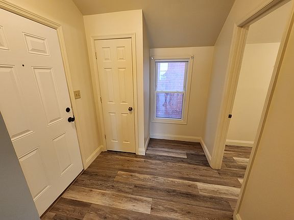4th image of 216 Decatur St APT 3
