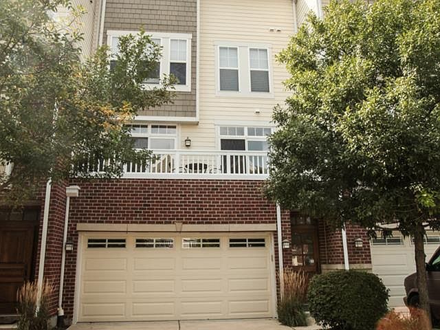 1st image of 602 Grove Ln #A