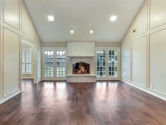 4th image of 1505 Palm Valley Dr