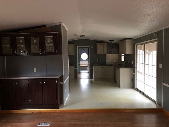 5th image of 287 Water Tower Ln