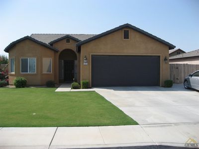 115 Heartnut St, Shafter, CA, 93263