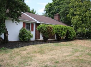 1053 Valley Rd, Wayne, NJ 07470
