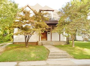 932 N Douglas Ave, Springfield, MO 65802