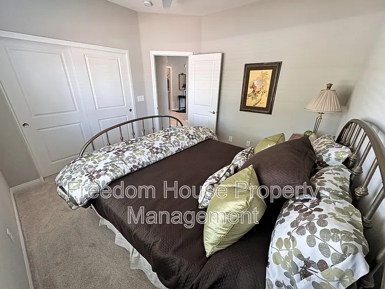 5245 E La Campana Dr — Photo 11