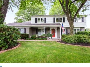 926 Pickering Dr, Yardley, PA 19067