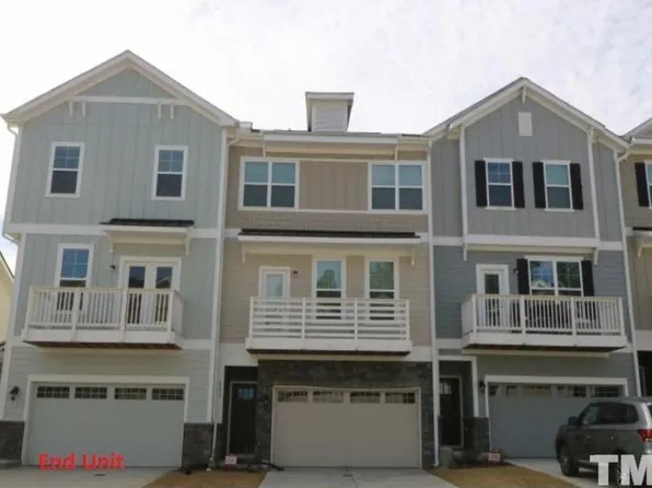 2234 Chattering Lory Ln, Apex, NC 27502