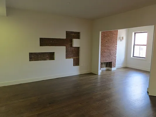 Rented by Sam Tabak | media 53