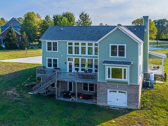 2nd image of 650 Jones Ln