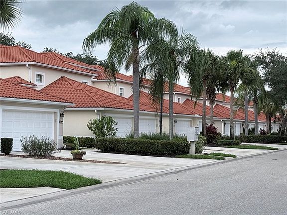 2nd image of 3365 Grand Cypress DR #202