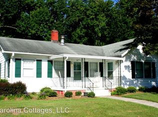 305 Valley St, Hendersonville, NC 28739