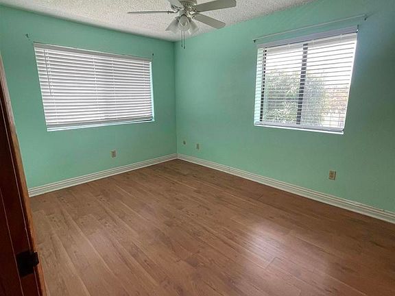 5th image of 567 F Ave