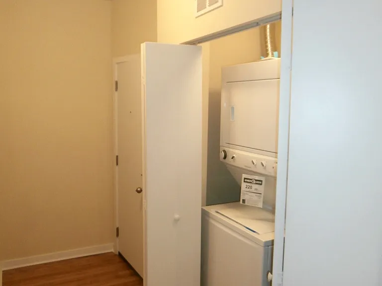 6971 N Greenview Ave #3N — Photo 7