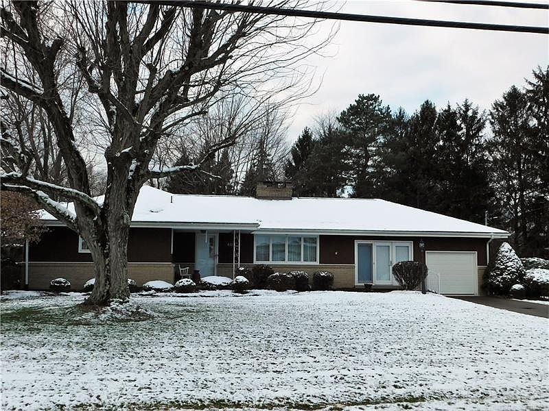 1st image of 408 Newport Dr