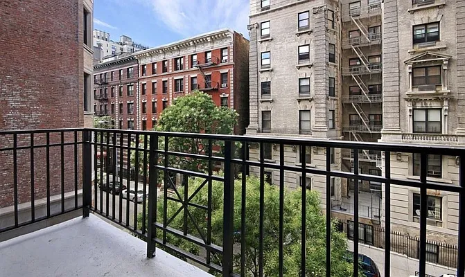 Rented by Compass | media 6