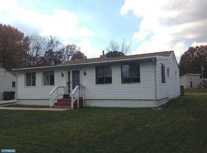 1st image of 2426 Hammond Pl