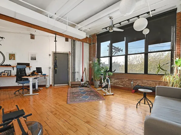 1620 Manhattan Avenue image 11 of 20