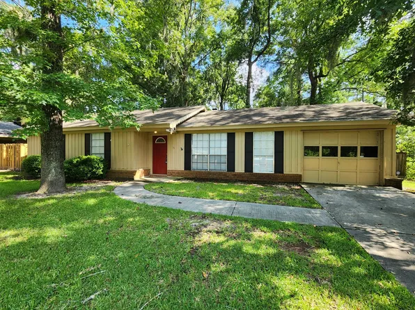 15 Red Fox Dr, Savannah, GA 31419
