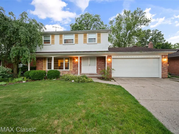 33125 Barkley St, Livonia, MI 48154