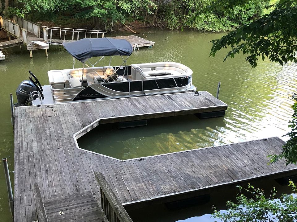 1st image of 177 Hideaway Ln