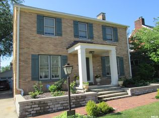 520 W Forrest Hill Ave, Peoria, IL