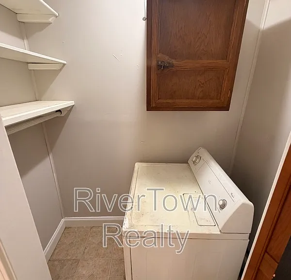 4573 Boyce Rd — Photo 16