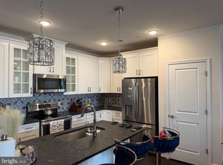23630 Havelock Walk Ter Unit 410, Ashburn, VA