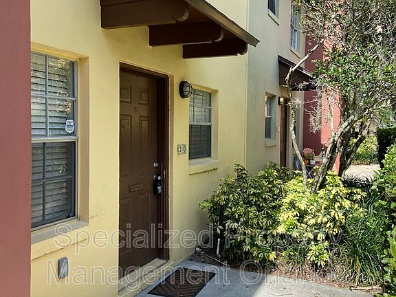 2nd image of 1529 Catherine St APT 30
