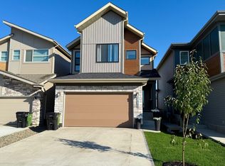 19286 22a Ave NW, Edmonton, AB T6M1P8