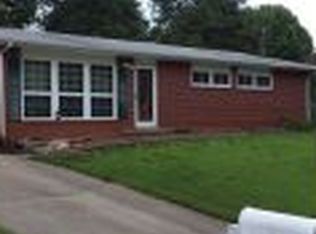 732 Scott St, Burlington, NC 27215