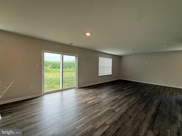 223 Orpington Dr — Photo 5