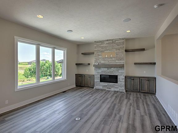 5th image of 10003 S 184th St