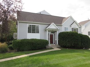 2414 Dawson Ln, Algonquin, IL