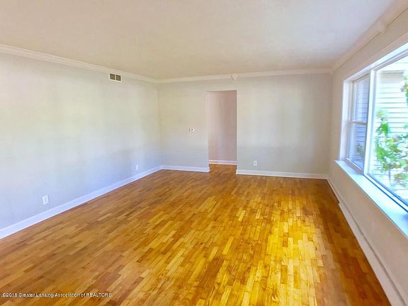 5th image of 15896 Northward Dr