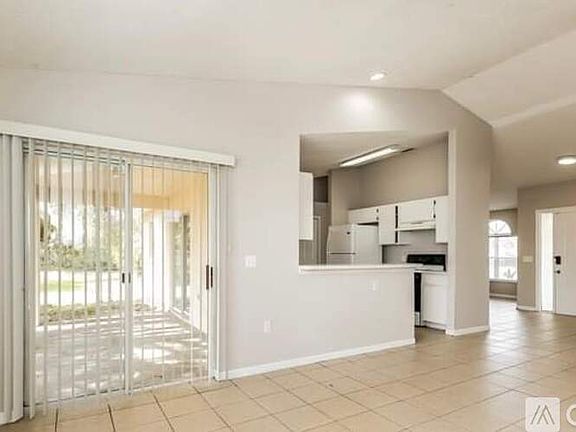 3rd image of 446 Mulberry Ct