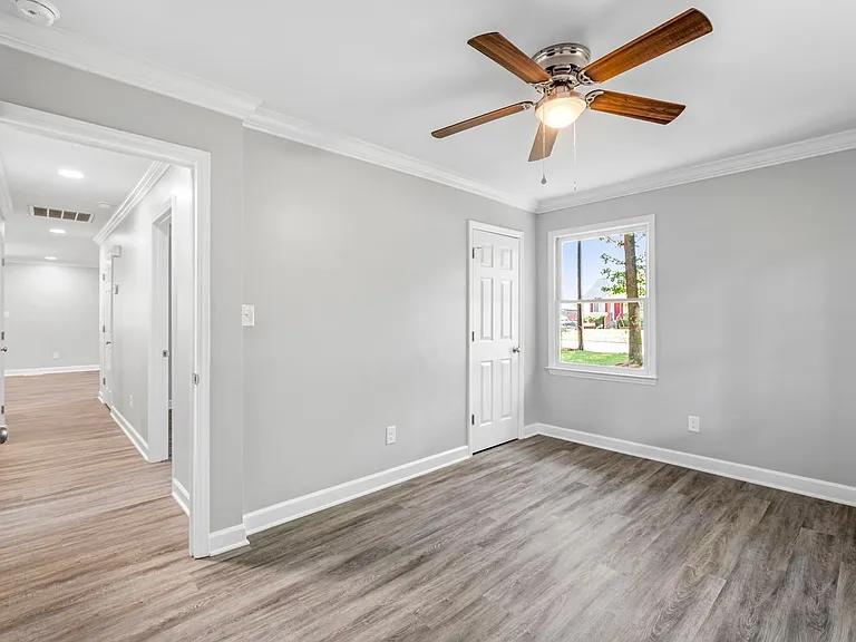 4120 Elmyra Dr — Photo 21