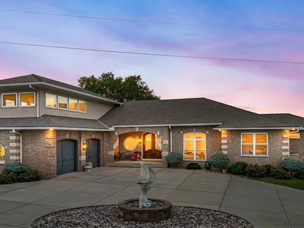 113 Lighthouse Point, Gallatin, MO 64640