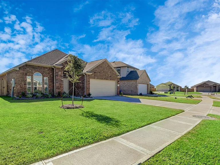 3221 Hatteras Dr — Photo 5