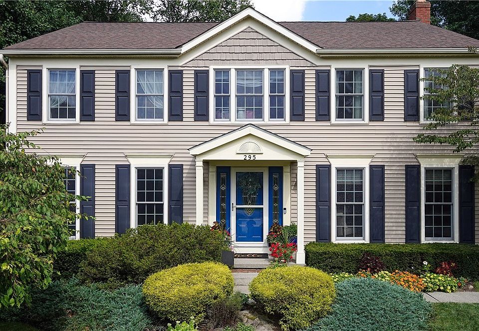 1st image of 295 S Pine Ct