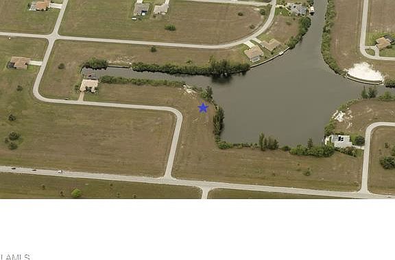 5th image of 1642 NW 32nd Pl