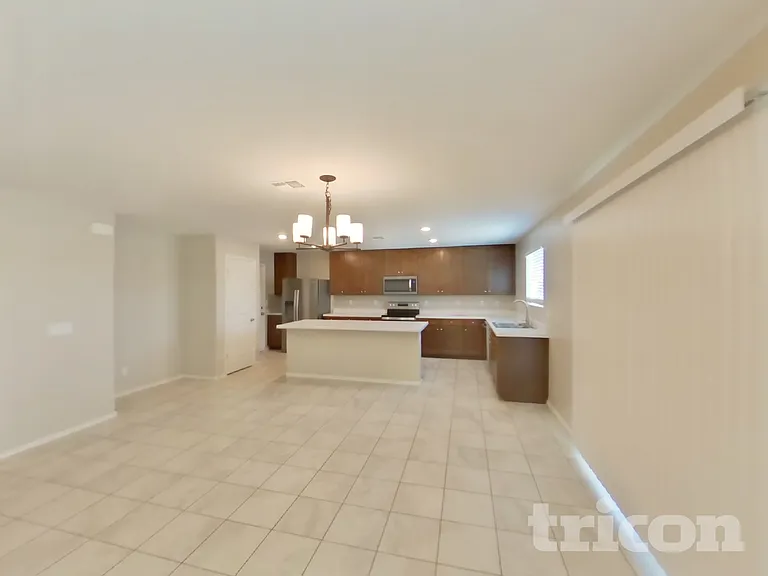 12583 W Midway Ave — Photo 5
