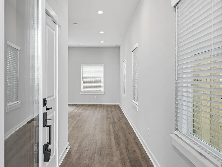 412 Stonework Landing Ln — Photo 12