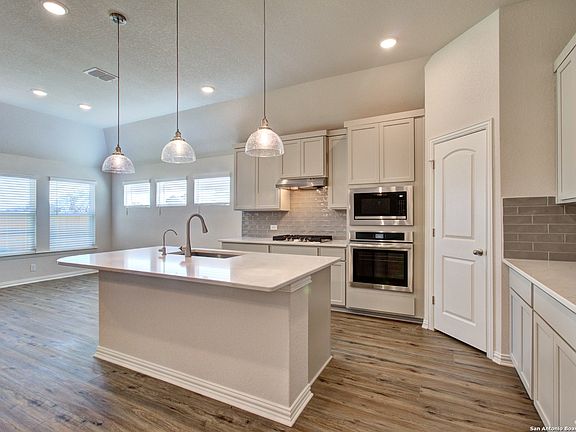 2nd image of 13407 Valjean Avenue