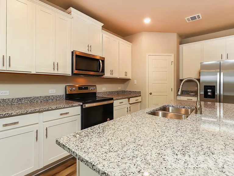 5532 Shasta Pl — Photo 3