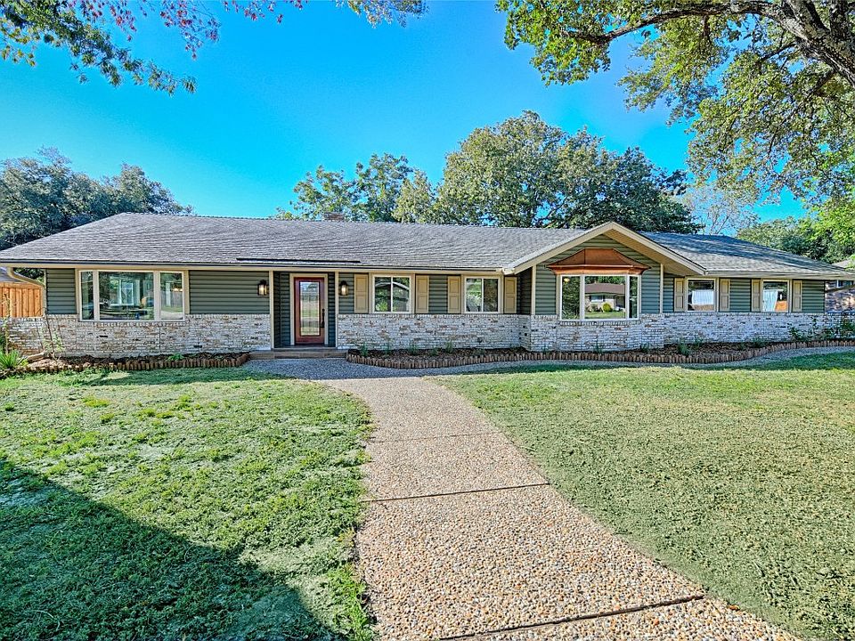 1st image of 2303 Webb Ave